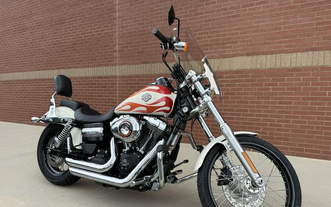 2014 Harley-Davidson® Wide Glide® Two-Tone Morocco Gold Pearl with Flames