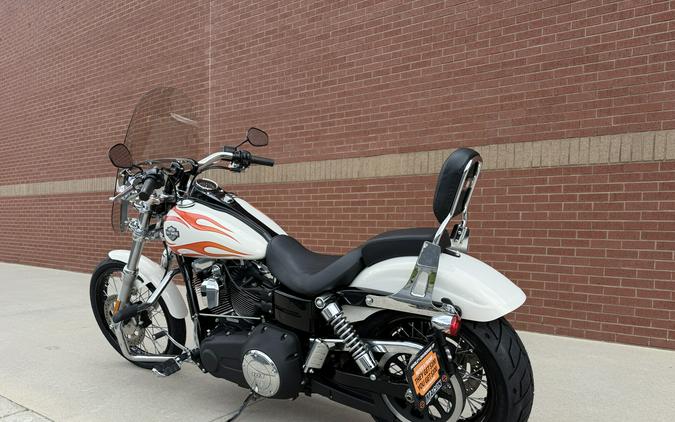 2014 Harley-Davidson® Wide Glide® Two-Tone Morocco Gold Pearl with Flames