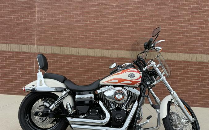 2014 Harley-Davidson® Wide Glide® Two-Tone Morocco Gold Pearl with Flames
