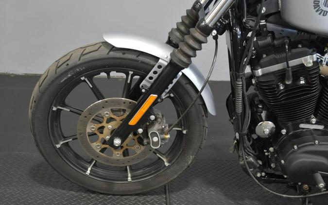 2020 Harley-Davidson Iron 883 Barracuda Silver Denim