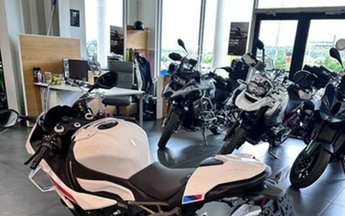 2026 BMW S 1000 RR Light White/M Motorsport 1000 RR Light White M Motorsport