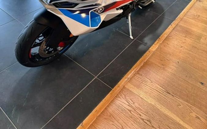2026 BMW S 1000 RR Light White/M Motorsport 1000 RR Light White M Motorsport