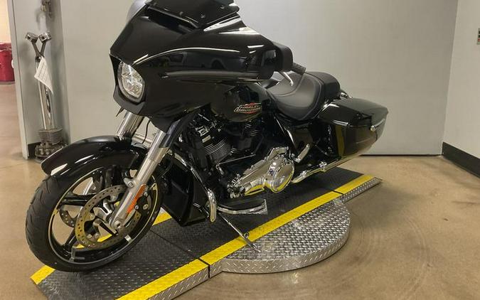 2024 Harley-Davidson® FLHX - Street Glide®