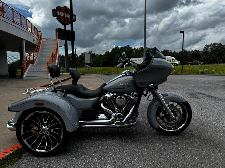 2024 Harley-Davidson Road Glide® 3 Billiard Gray