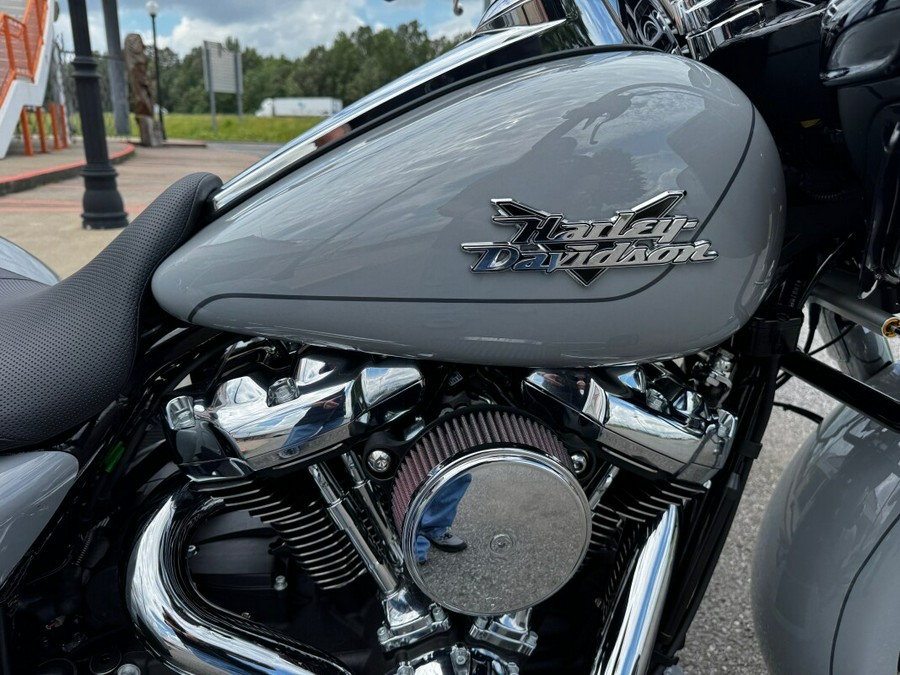 2024 Harley-Davidson Road Glide® 3 Billiard Gray