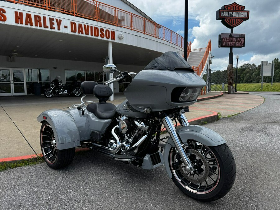 2024 Harley-Davidson Road Glide® 3 Billiard Gray