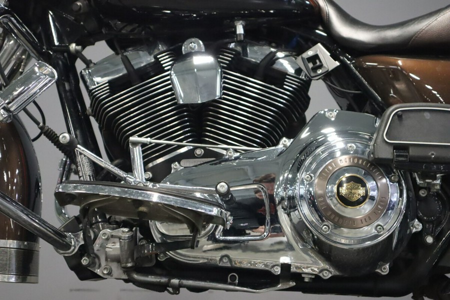 2013 Harley-Davidson Road King FLHR