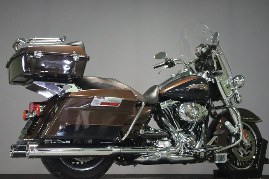 2013 Harley-Davidson Road King FLHR