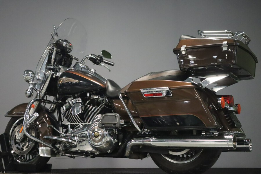 2013 Harley-Davidson Road King FLHR
