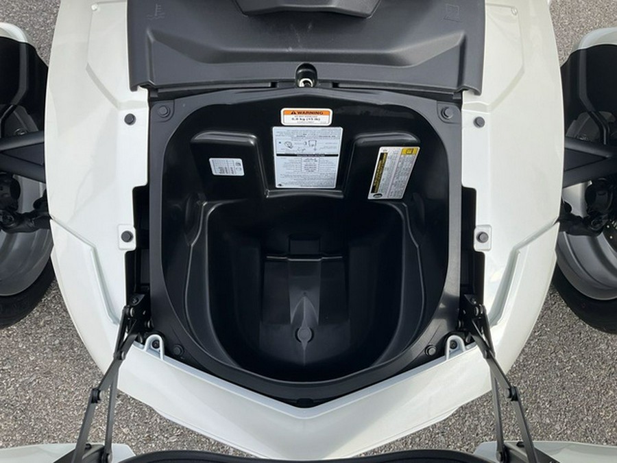 2026 Can-Am Spyder F3 Limited Platine