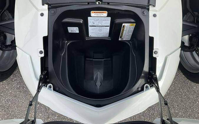 2026 Can-Am Spyder F3 Limited Platine