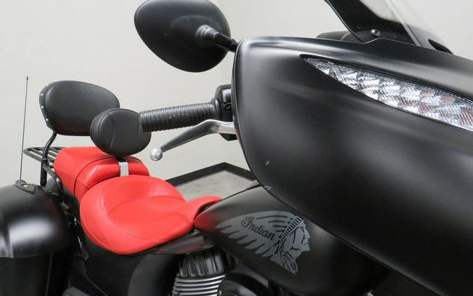 2018 Indian Motorcycle® Chieftain® Dark Horse® ABS Thunder Black Smoke
