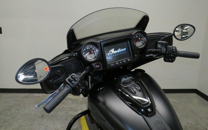 2018 Indian Motorcycle® Chieftain® Dark Horse® ABS Thunder Black Smoke