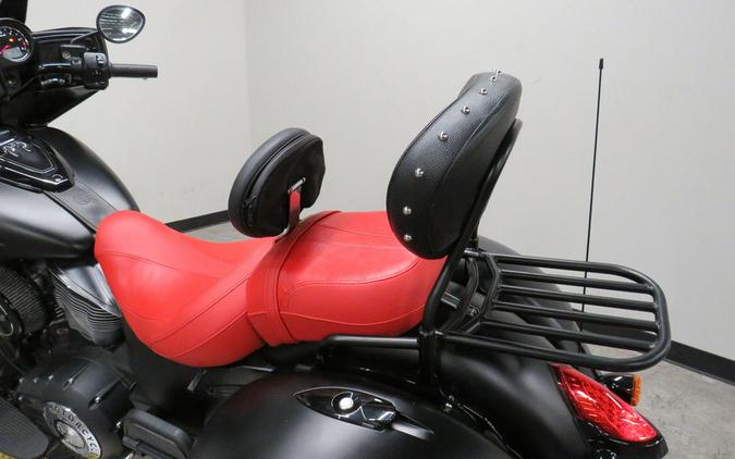 2018 Indian Motorcycle® Chieftain® Dark Horse® ABS Thunder Black Smoke