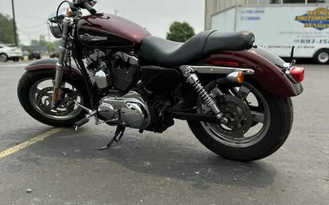 2015 Harley-Davidson® XL1200C - Sportster® 1200 Custom