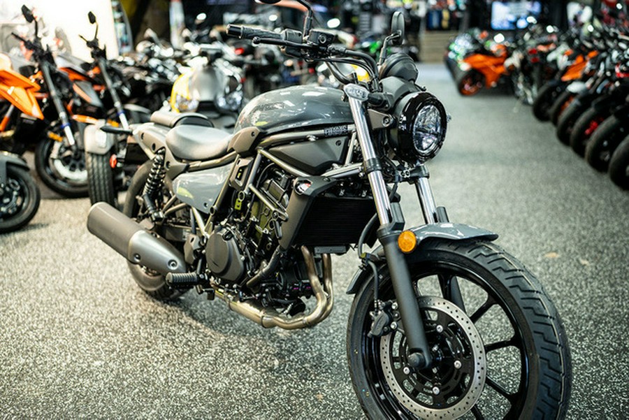 2024 Kawasaki Eliminator Pearl Storm Gray