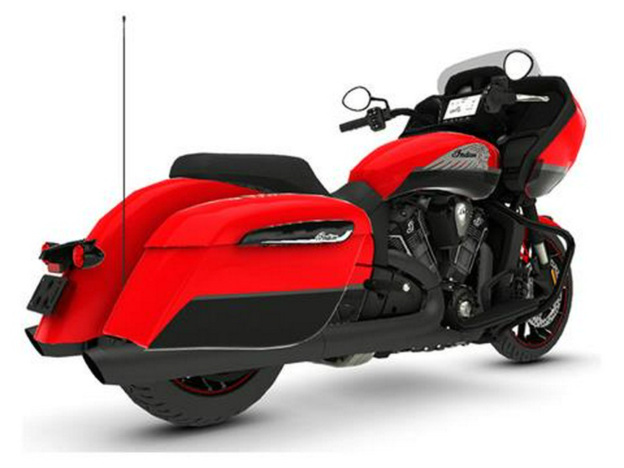 2023 Indian Motorcycle Challenger® Dark Horse®