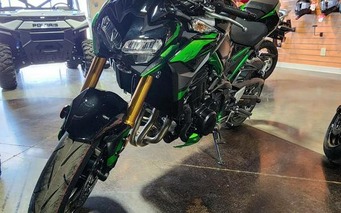 2024 Kawasaki Z900 SE ABS