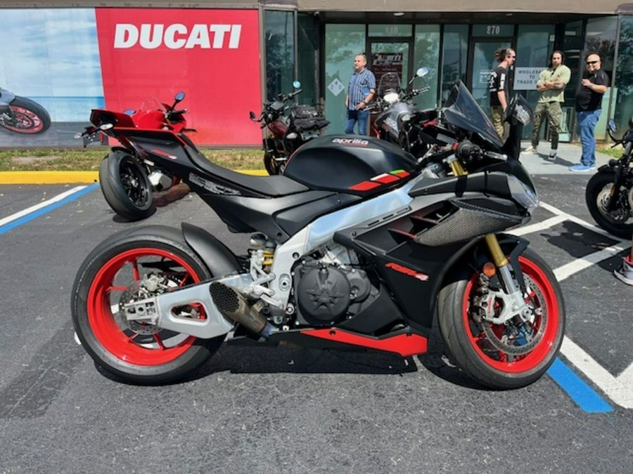 2023 Aprilia® RSV4 1100