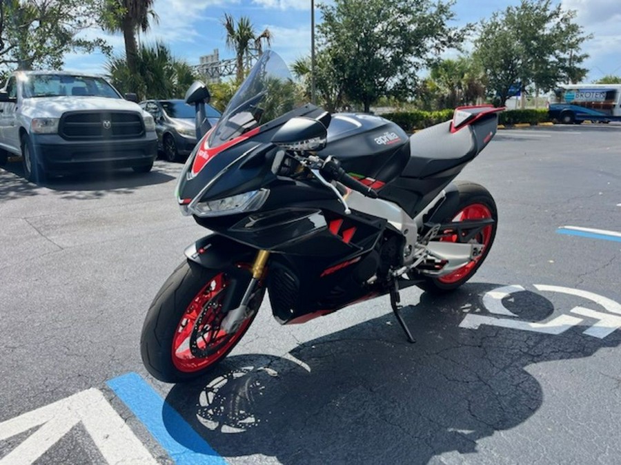 2023 Aprilia® RSV4 1100