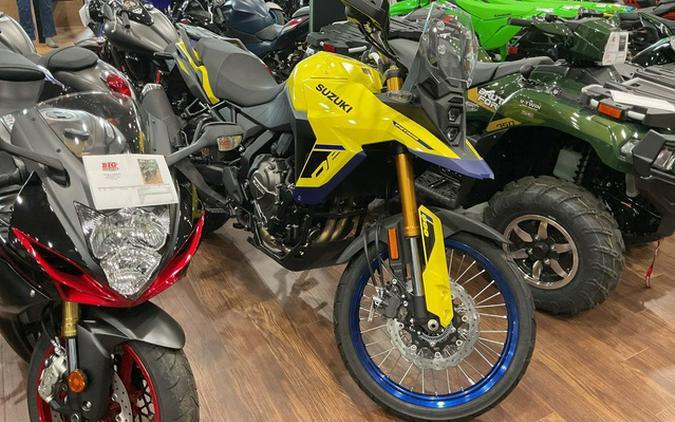 2025 Suzuki V-Strom 800DE