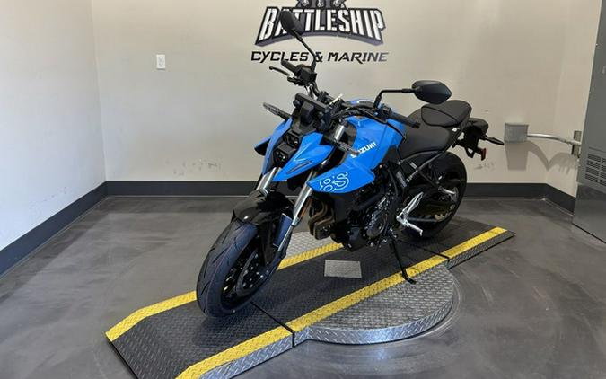 2025 Suzuki GSX-8S