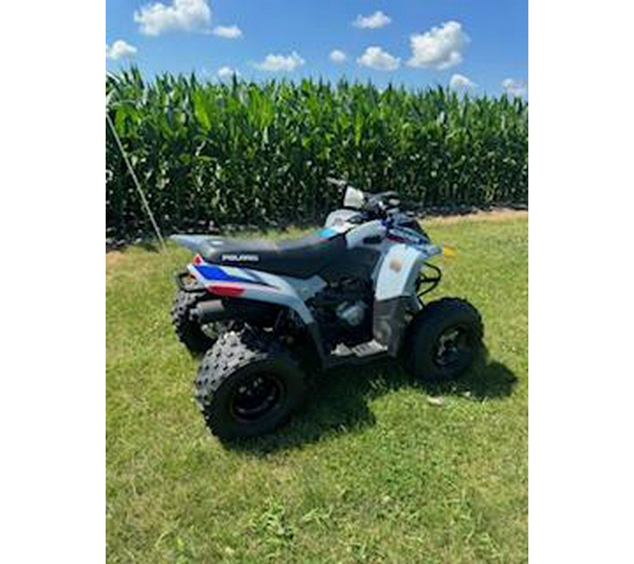 2025 Polaris Phoenix 200-Storm Gray