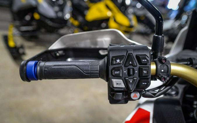 2025 Honda Africa Twin Adventure Sports ES