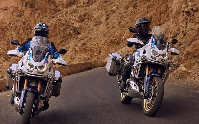 2025 Honda Africa Twin Adventure Sports ES