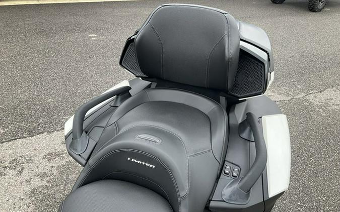2026 Can-Am Spyder RT Limited Platine