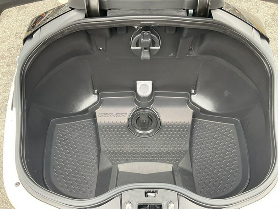 2026 Can-Am Spyder RT Limited Platine