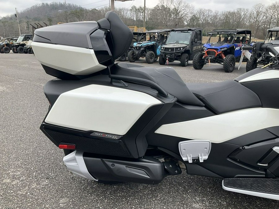 2026 Can-Am Spyder RT Limited Platine