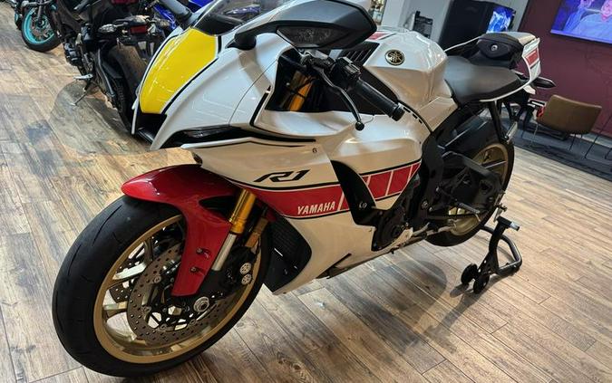 2022 Yamaha YZF-R1 World GP 60th Anniversary Edition