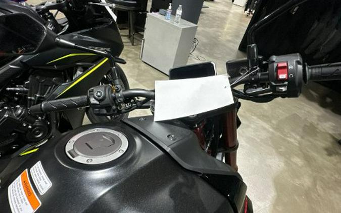 2026 Honda CB750 Hornet E-Clutch