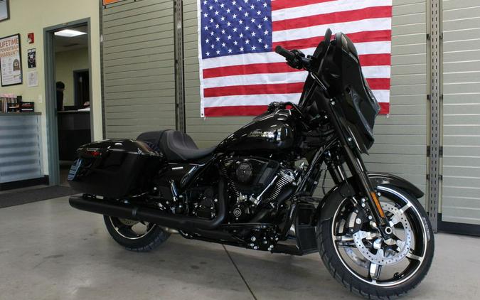 2024 Harley-Davidson® FLHX - Street Glide®