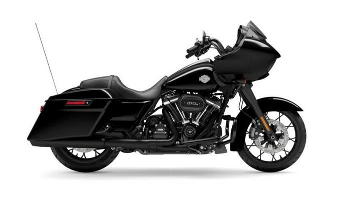 2023 Harley-Davidson Road Glide Special Review [120th Edition]