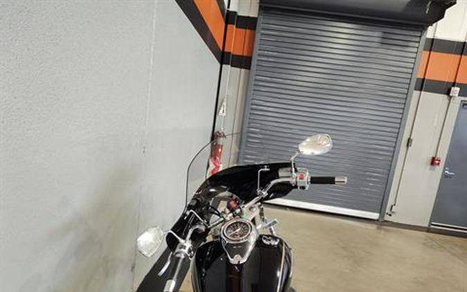 2003 Suzuki Intruder® 800