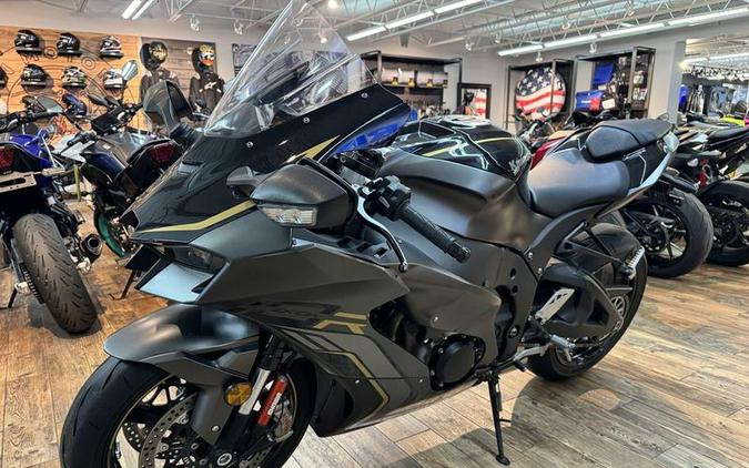 2023 Kawasaki Ninja® ZX™-10R