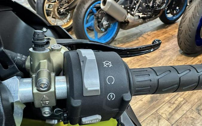 2023 Kawasaki Ninja® ZX™-10R