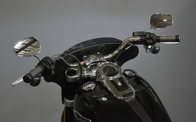 2019 Harley-Davidson Sport Glide Vivid Black
