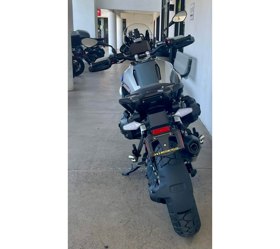 2026 BMW R1300GS