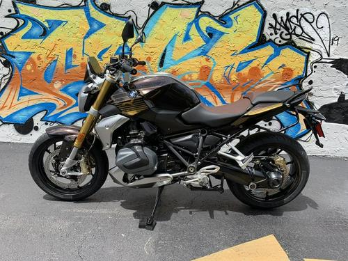 2020 BMW R 1250 R Review with Select Package (21 Fast Facts)