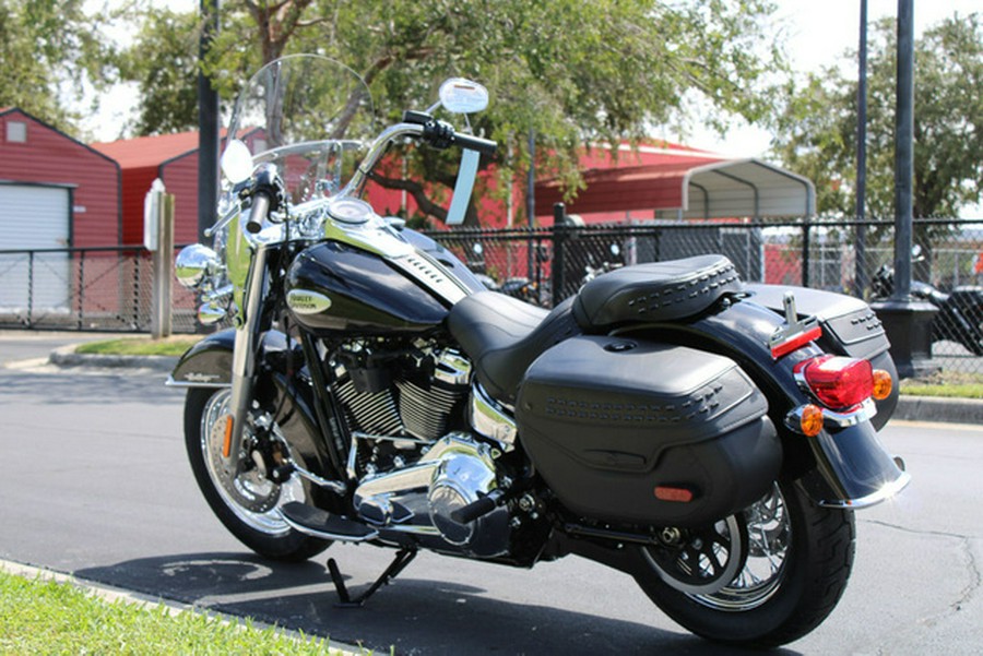 2024 Harley-Davidson Softail FLHCS - Heritage Classic