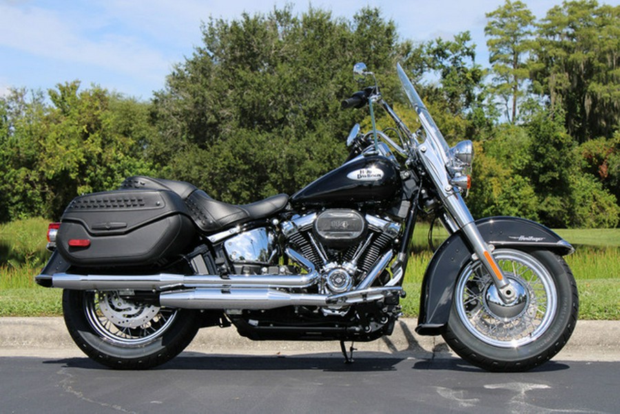 2024 Harley-Davidson Softail FLHCS - Heritage Classic