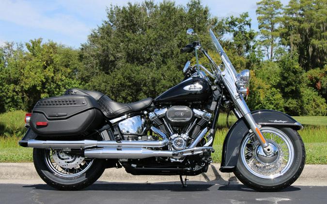 2024 Harley-Davidson Softail FLHCS - Heritage Classic