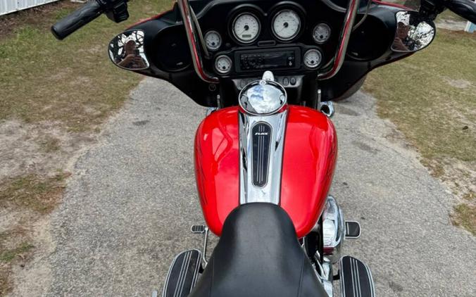 2010 Harley-Davidson Street Glide CRUISER