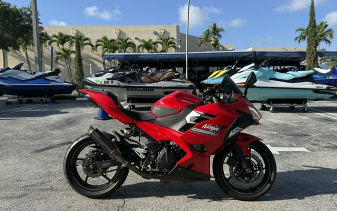 2021 Kawasaki Ninja 400 ABS Passion Red