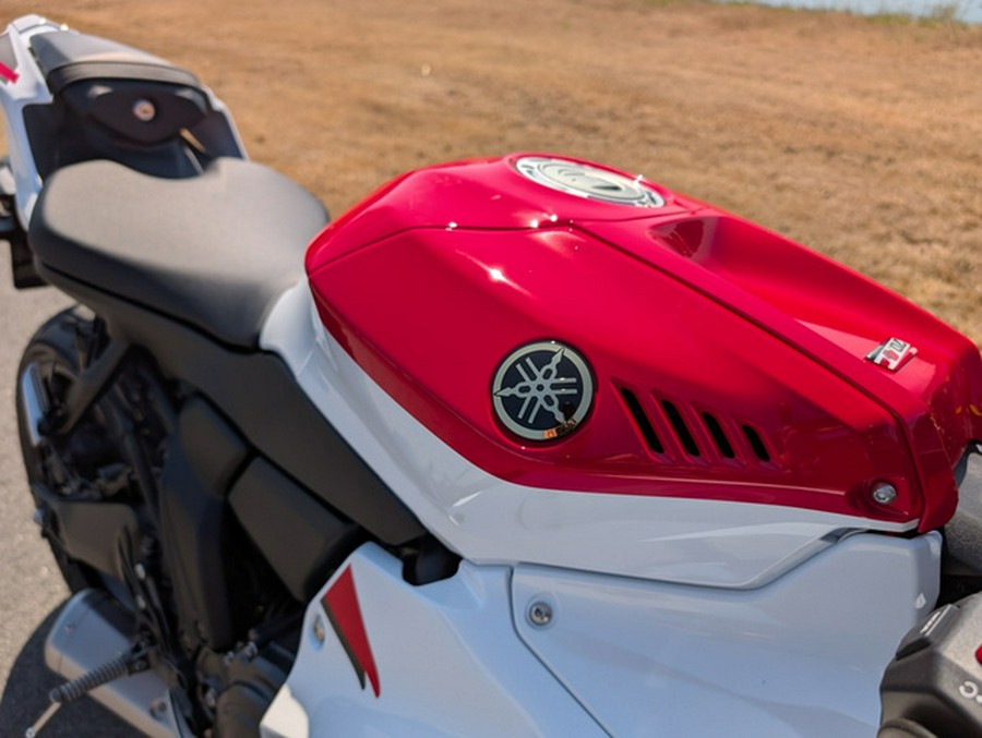 2026 Yamaha YZF R7
