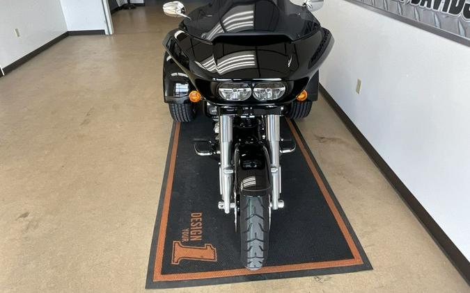 2024 Harley-Davidson® FLTRT - Road Glide® 3