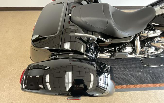 2024 Harley-Davidson® FLTRT - Road Glide® 3